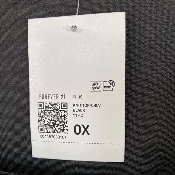 forever21 black stretch velour crop square neck shirt top size 0X plus NWT - Picture 3 of 4